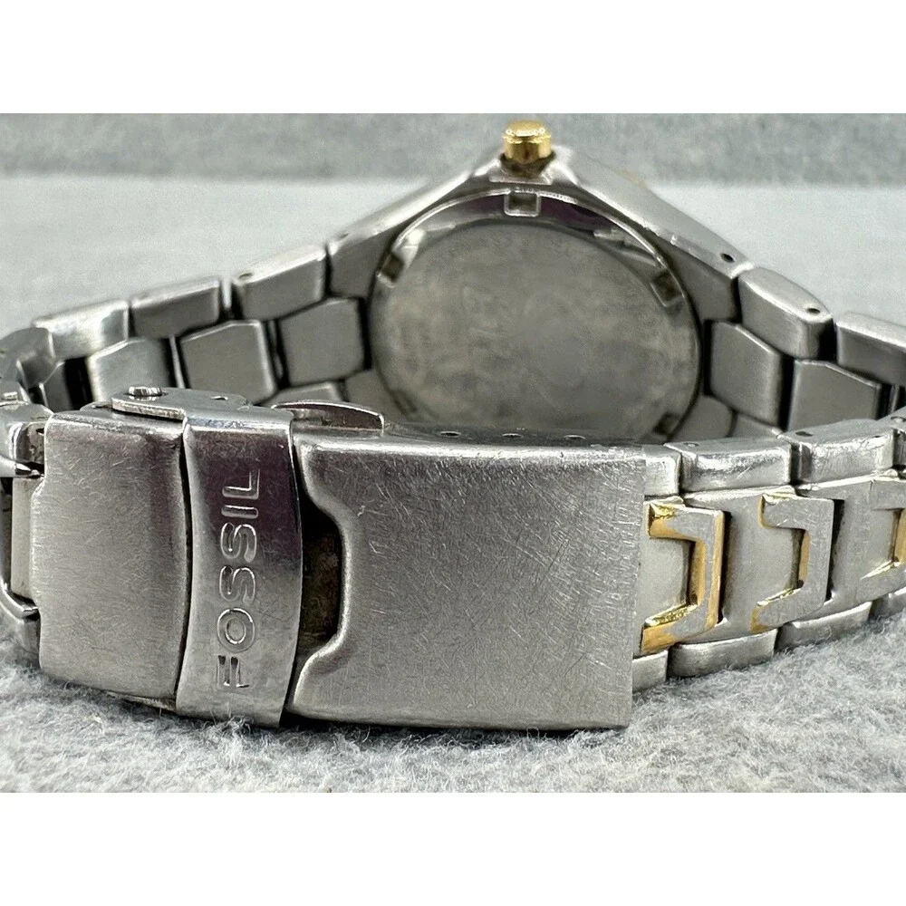 FOSSIL BLUE AM 3425 100 Meter Woman's WR Quartz Watch NEEDS New Battery AS